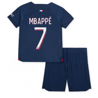 Poceni-Otroski-Nogometni-dresi-kompleti-Paris-Saint-Germain-PSG-Domaci-23-24-Kylian-Mbappe-7