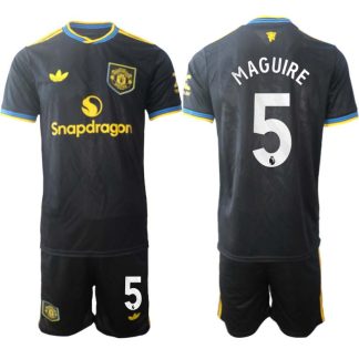 Najcenejsi-nogometni-dresi-Manchester-United-Harry-Maguire-5-Tretji-2025-26